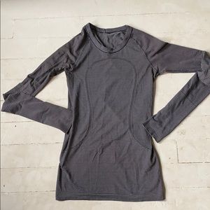 Lululemon swiftly tech long sleeve crew